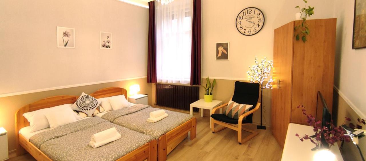 Center Apartman 塞格德 外观 照片