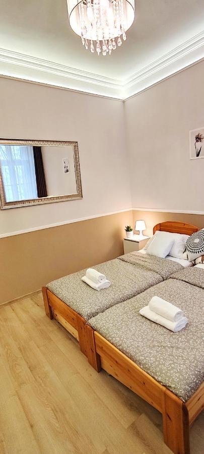 Center Apartman 塞格德 外观 照片